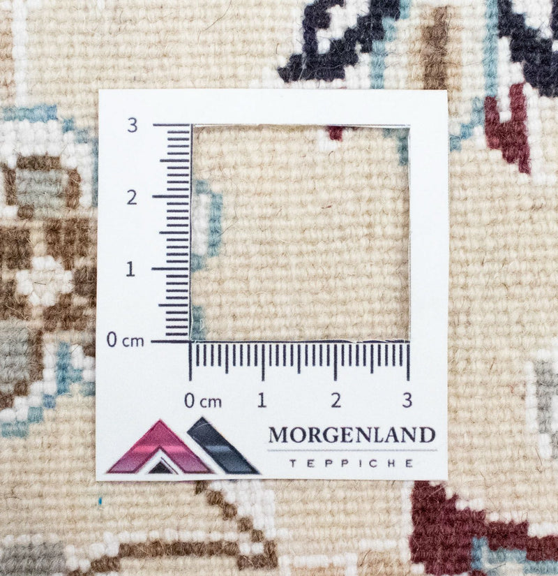 Persisk matta - Nain - Royal kvadrat  - 255 x 242 cm - naturvit