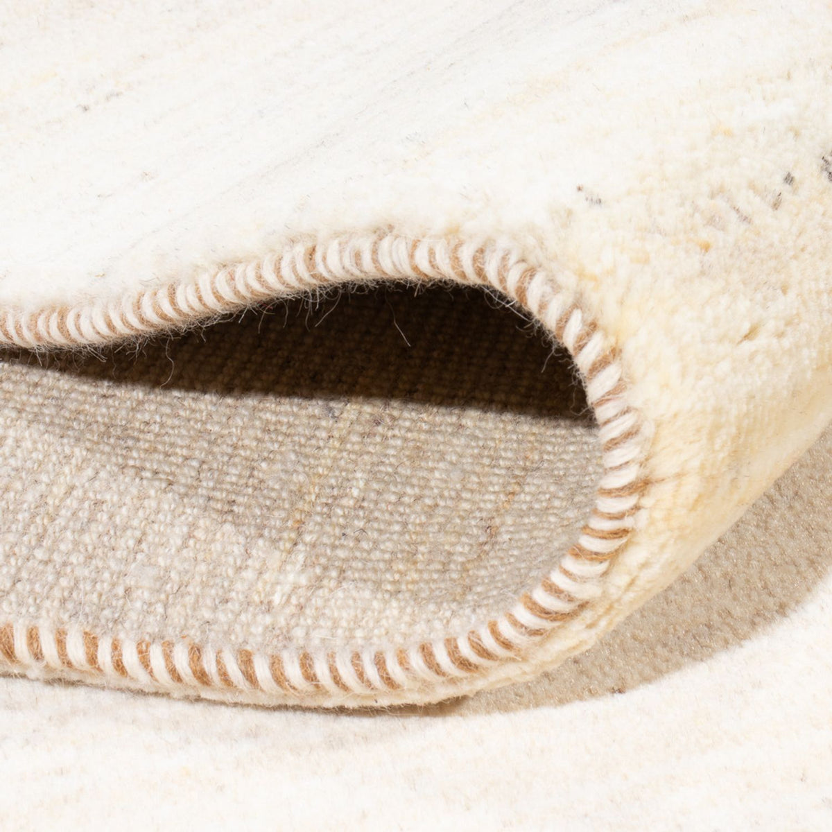 Gabbeh-matta - persisk - 237 x 197 cm - vit