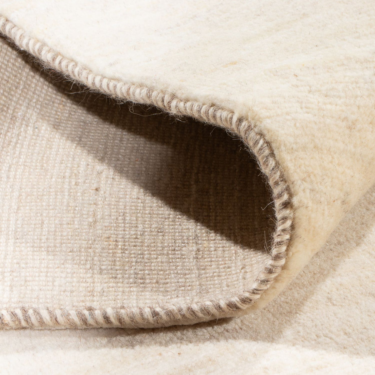 Gabbeh-matta - persisk - 340 x 253 cm - vit