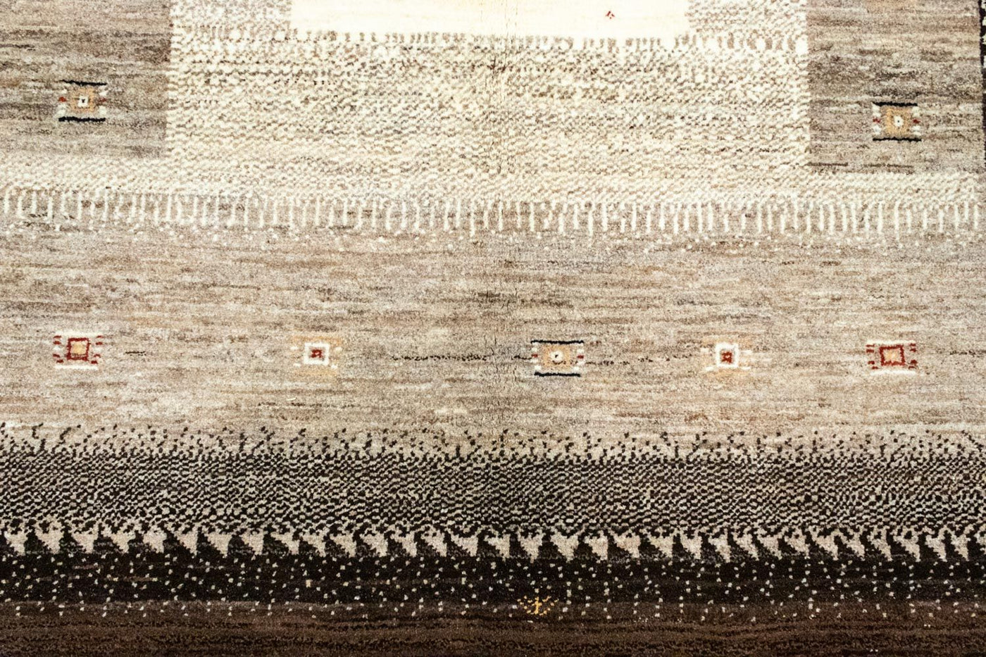 Loribaft Mattan 248x162cm - Perserteppich Wollteppich
