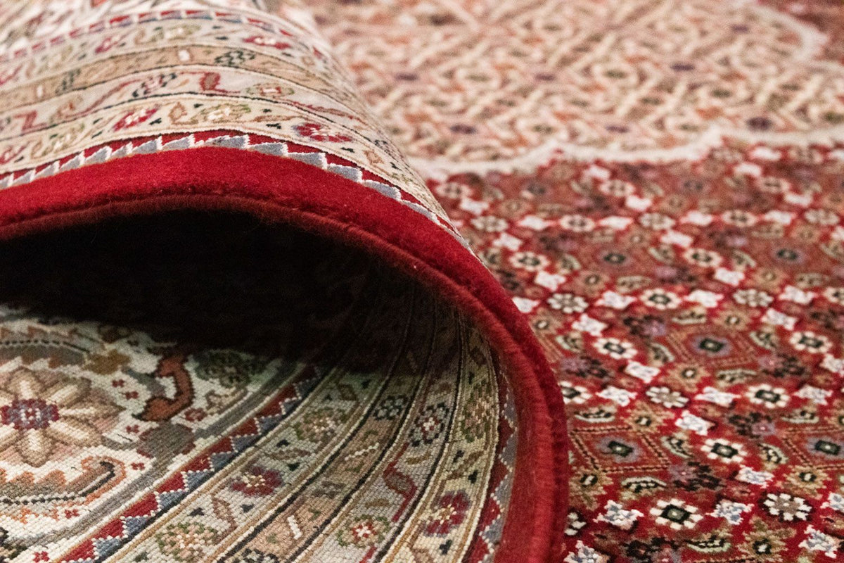 Persisk matta - Tabriz - 306 x 249 cm - röd