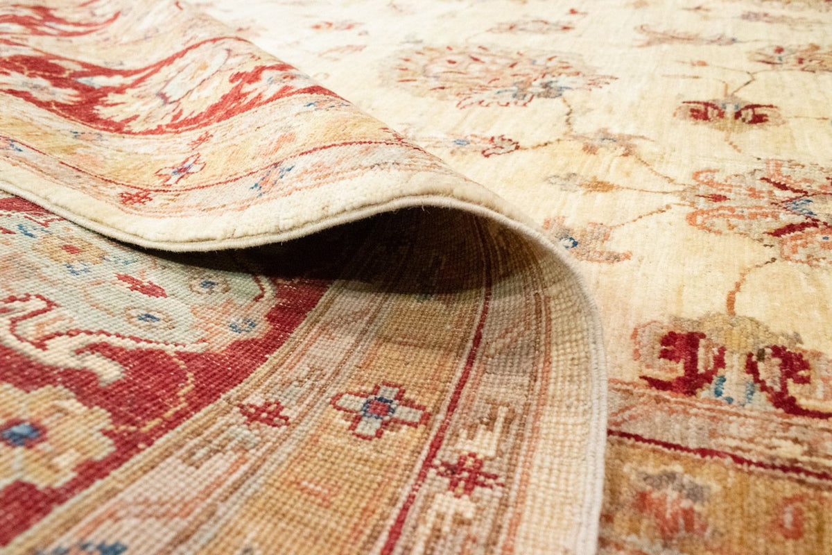 Ziegler Carpet - 391 x 302 cm - beige