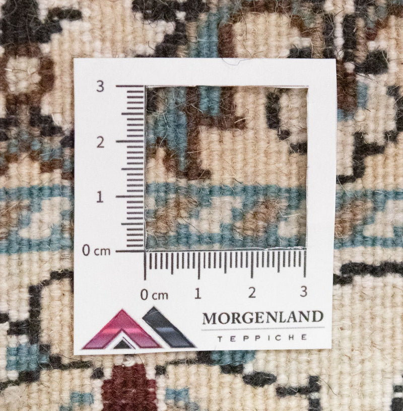 Persisk matta - Nain - 198 x 150 cm - naturvit