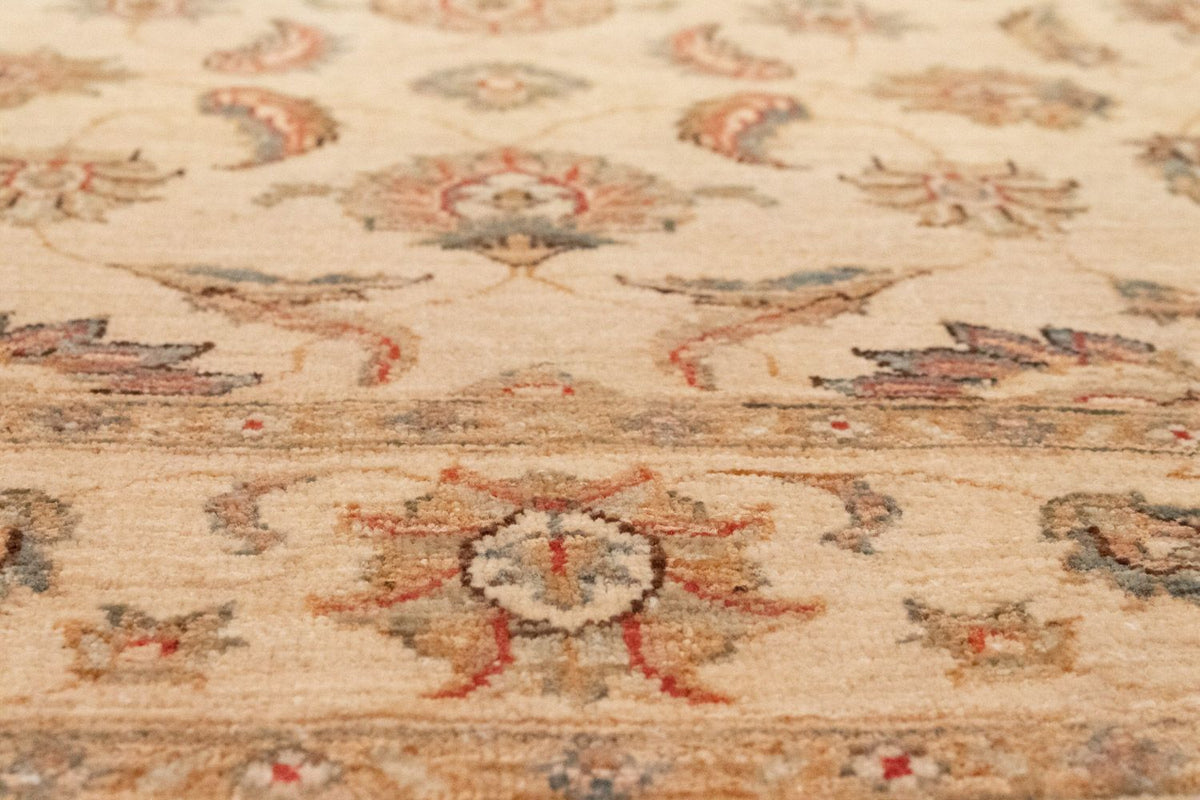 Ziegler Carpet - 204 x 150 cm - beige