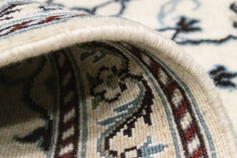 Persisk matta - Nain - 131 x 91 cm - naturvit