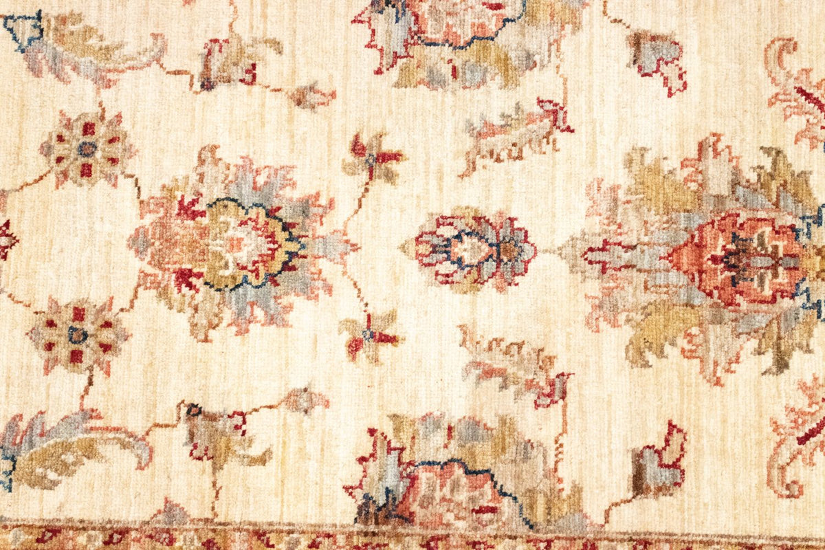 Ziegler Carpet - 121 x 77 cm - beige