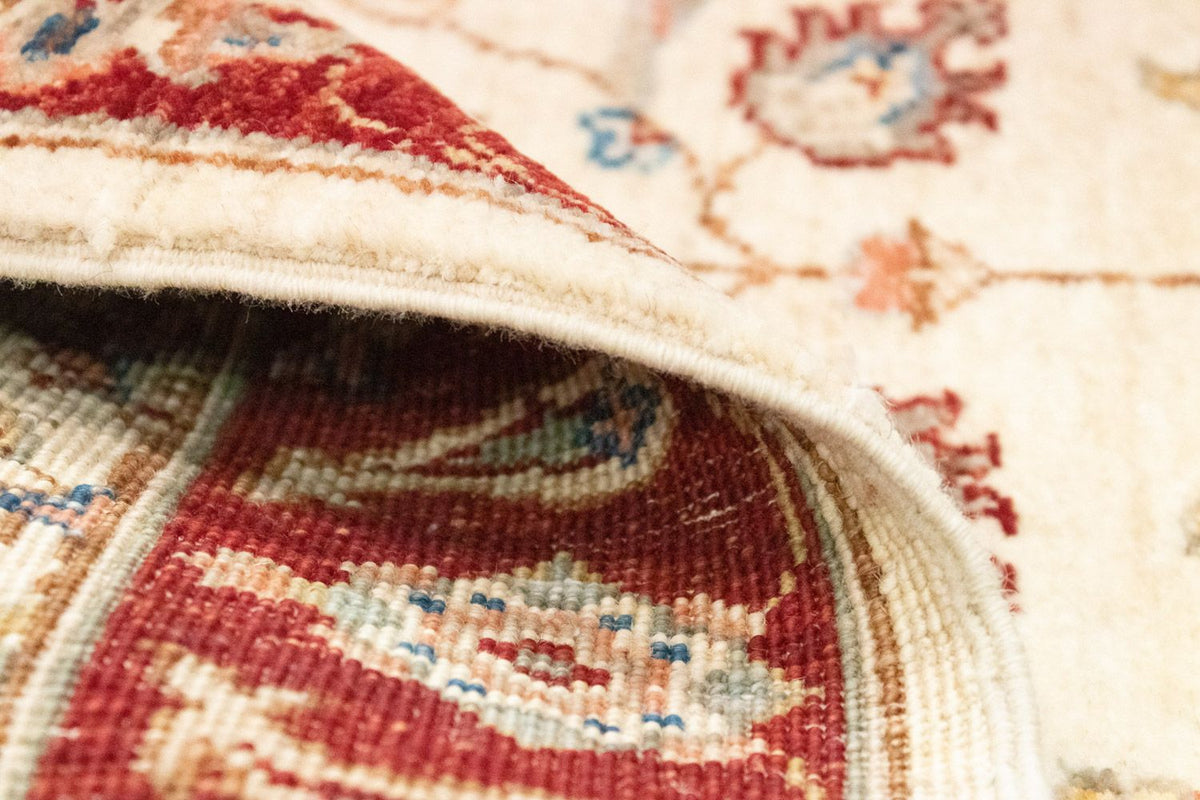 Ziegler Carpet - 119 x 81 cm - beige