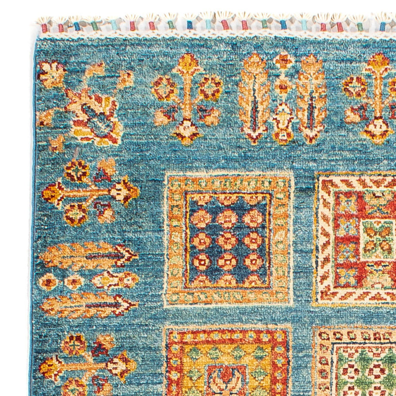 Ziegler Carpet - 137 x 88 cm - ljusblå