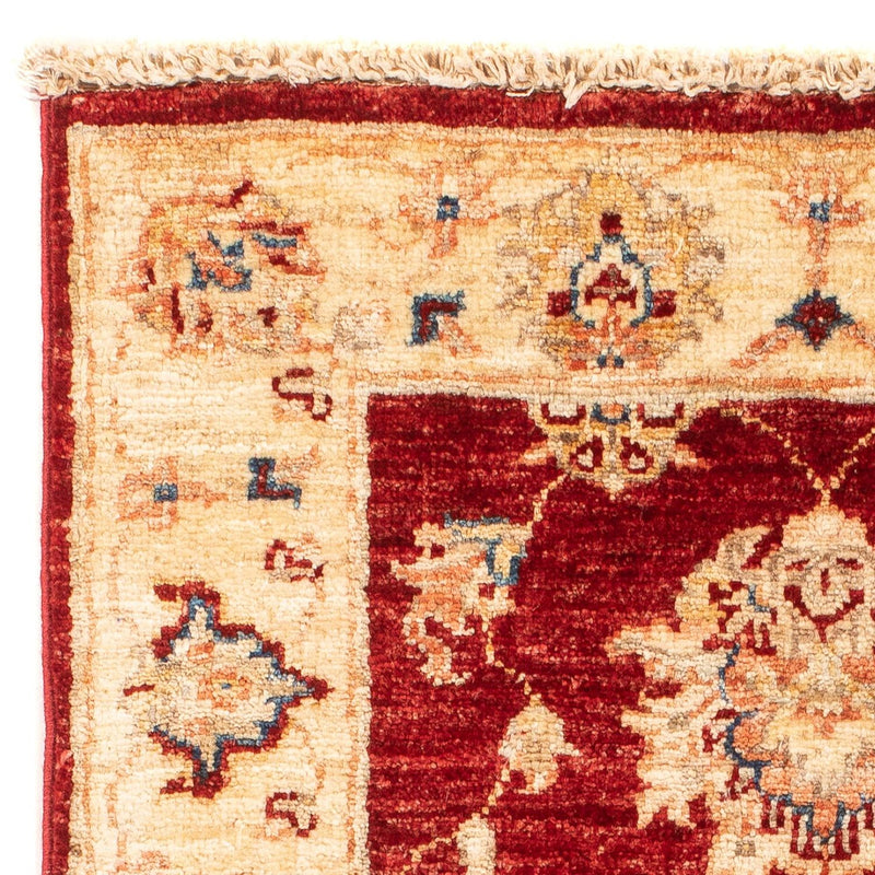 Ziegler Carpet - 91 x 61 cm - mörkröd