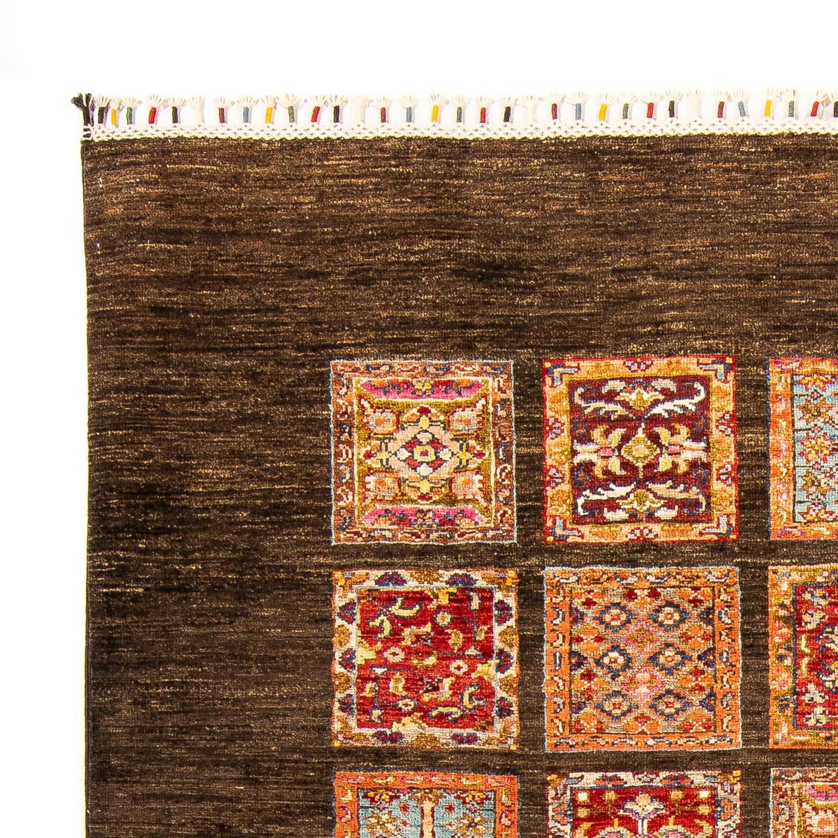 Bakhtiari Mattan 150x193cm - Oriental Carpet