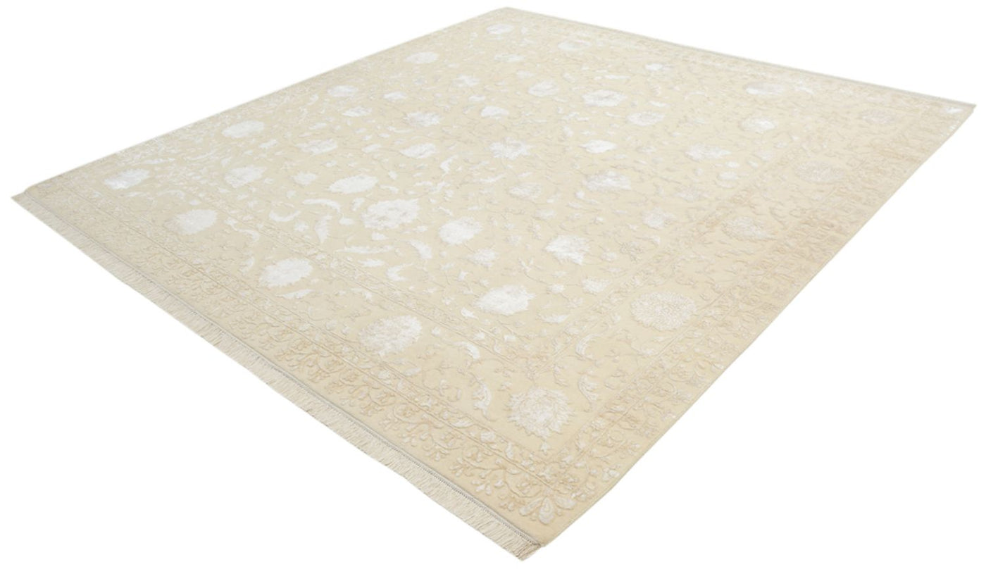 Oriental Carpet 255x250cm