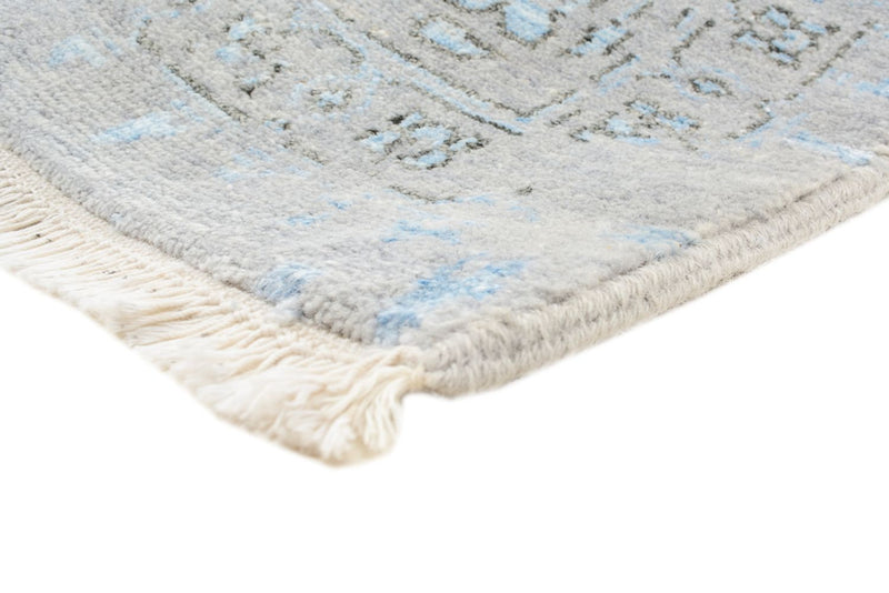 Designermatta - 361 x 275 cm - grått