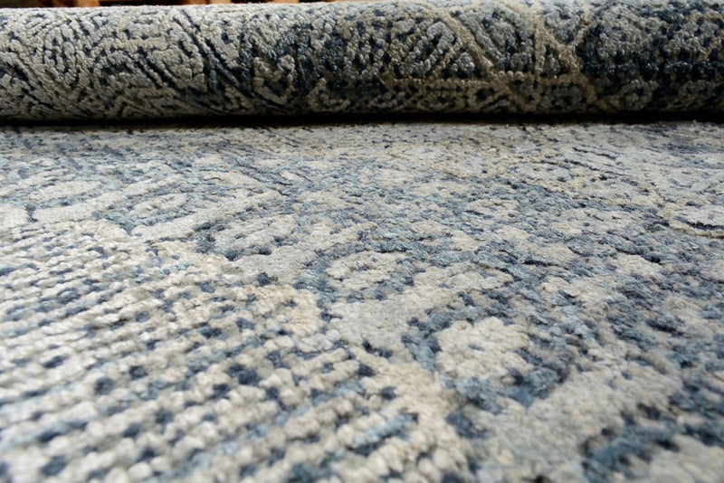 Designermatta - 301 x 243 cm - grått