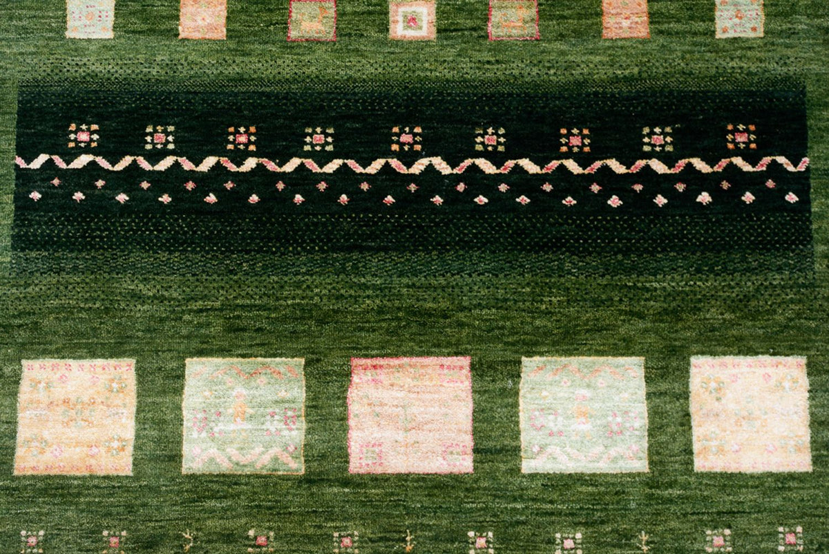 Gabbeh-mattan - Loribaft Indus - 238 x 173 cm - grön