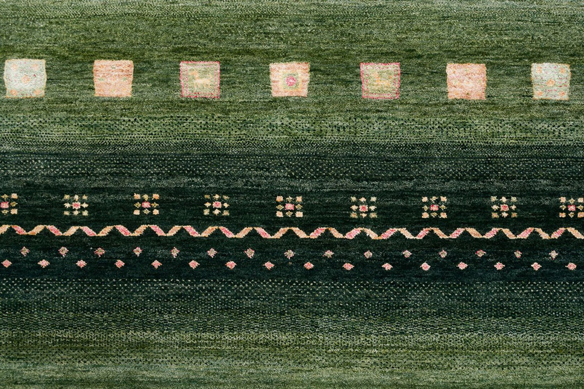 Gabbeh-mattan - Loribaft Indus - 302 x 248 cm - grön