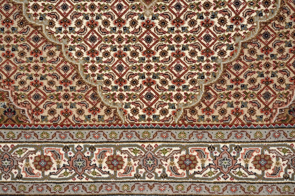 Orientaliska mattor - Tabriz - 177 x 125 cm - mörk beige