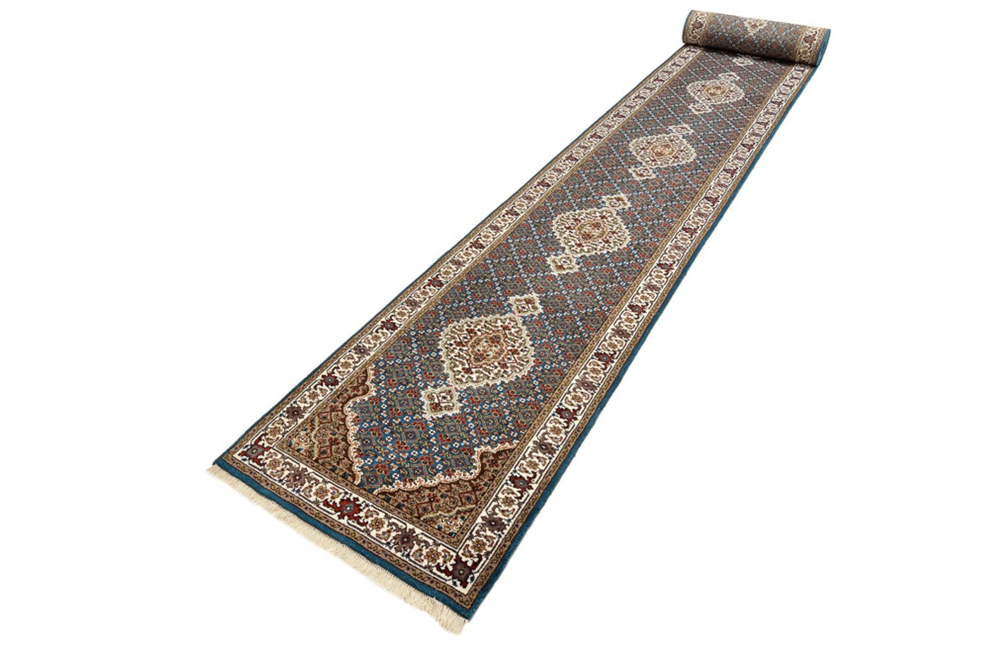 Indo Tabriz Mattan 615x79cm - Oriental Carpet