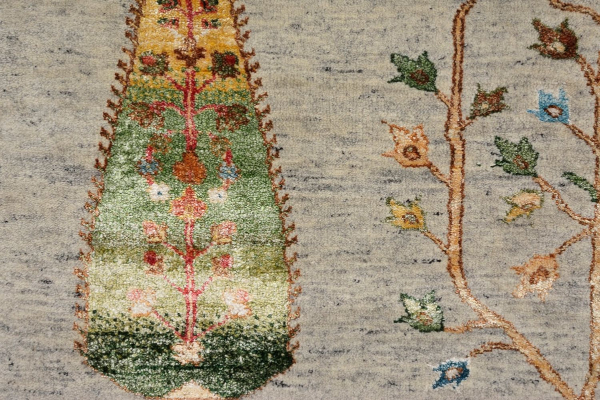 Gabbeh-mattan - Loribaft Indus - 241 x 173 cm - ljusgrå