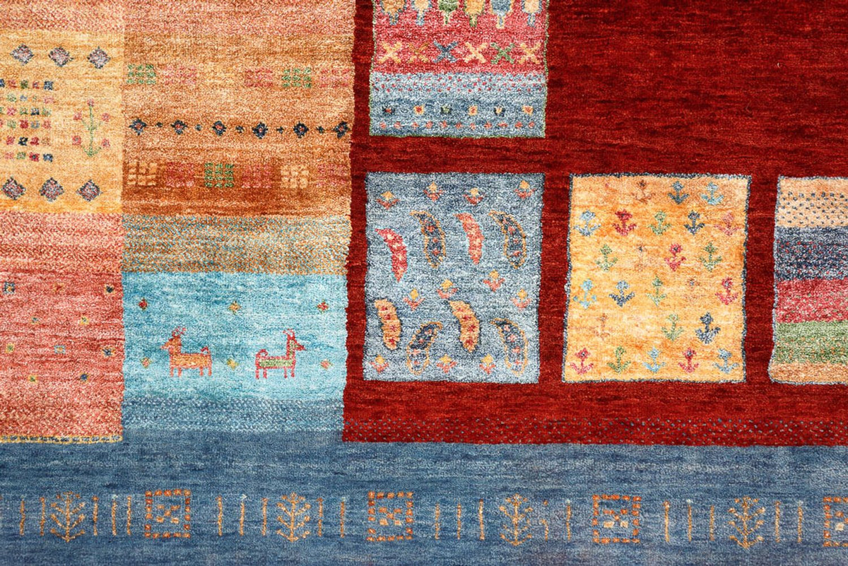 Gabbeh-mattan - Loribaft Indus - 342 x 253 cm - röd