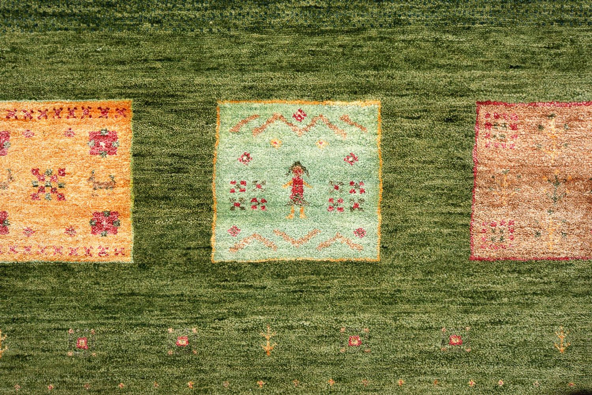 Gabbeh-mattan - Loribaft Indus - 303 x 250 cm - grön