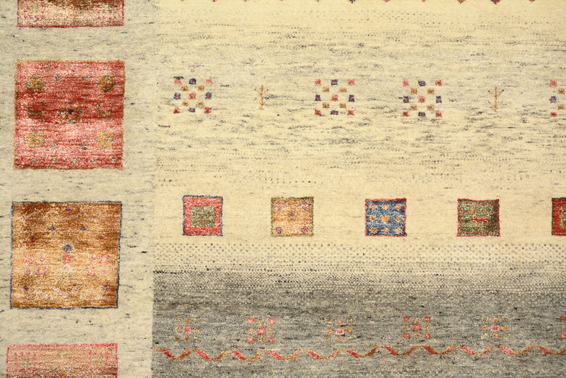 Gabbeh-mattan - Loribaft Indus kvadrat  - 254 x 251 cm - ljusbeige