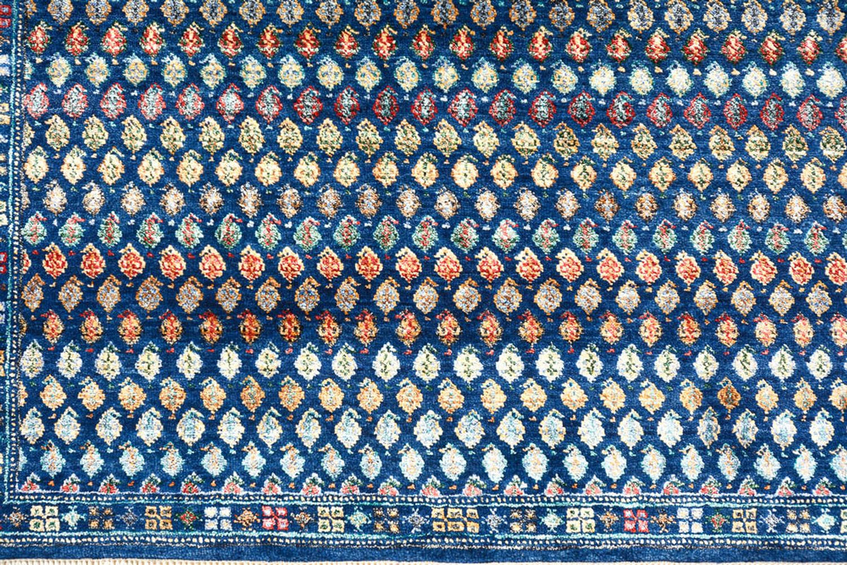 Designermatta - 154 x 93 cm - mörkblå