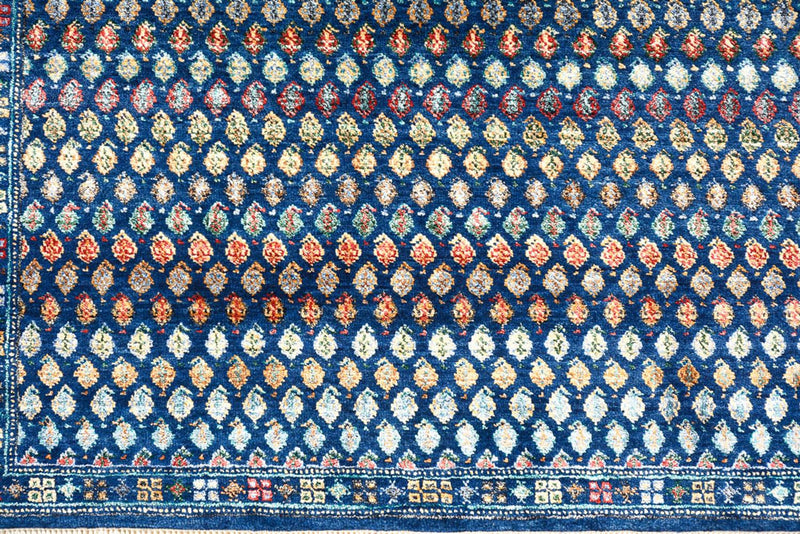 Designermatta - 154 x 93 cm - mörkblå