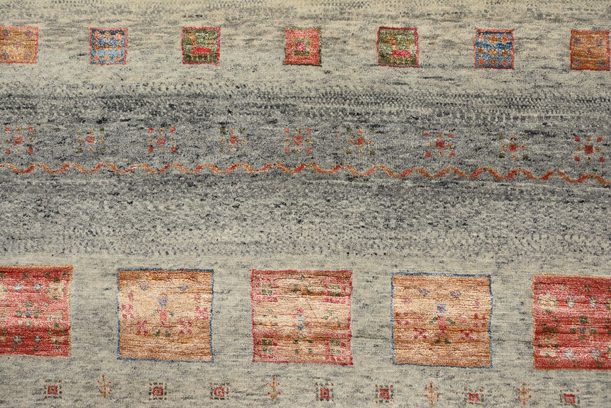 Gabbeh-mattan - Loribaft Indus kvadrat  - 156 x 152 cm - mörk beige