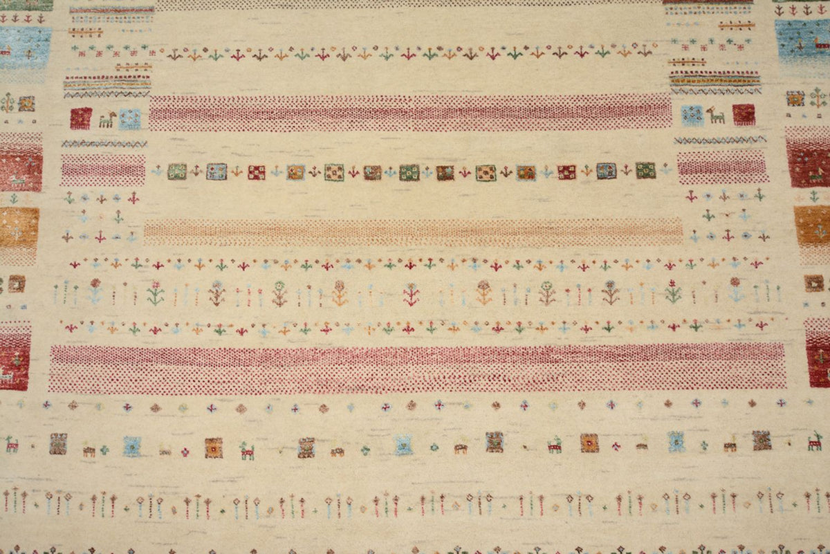 Gabbeh-mattan - Loribaft Indus - 246 x 174 cm - ljusbeige