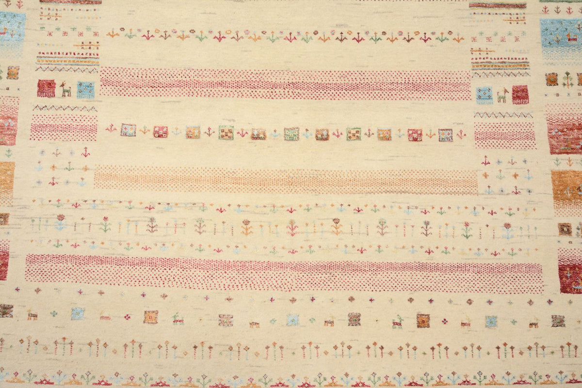Gabbeh-mattan - Loribaft Indus - 206 x 149 cm - ljusbeige