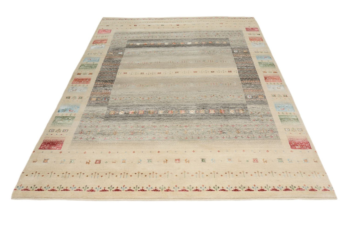Gabbeh-mattan - Loribaft Indus - 244 x 177 cm - ljusbeige