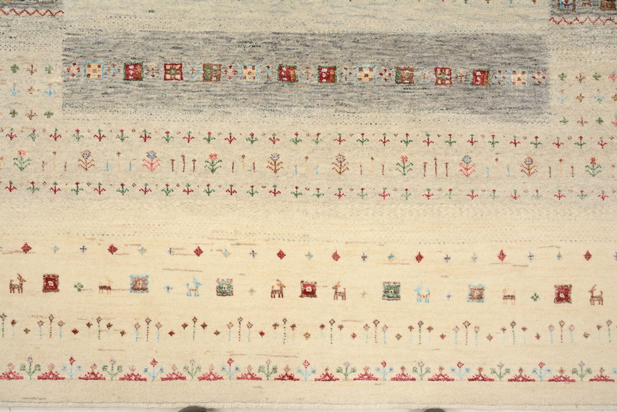 Gabbeh-mattan - Loribaft Indus - 204 x 146 cm - ljusbeige