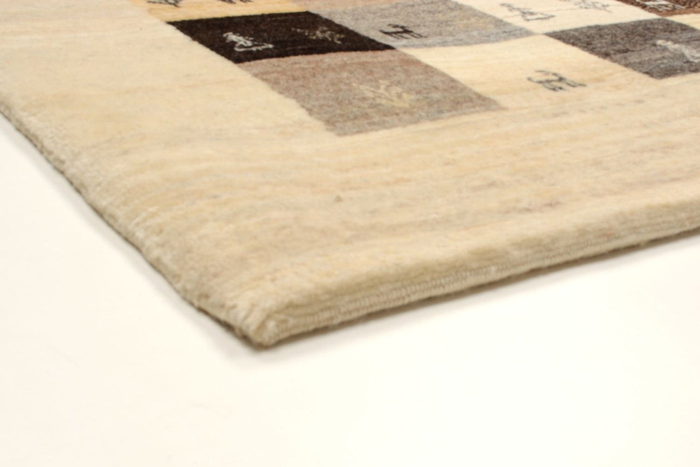 Loribaft Mattan 191x154cm - Perserteppich Wollteppich