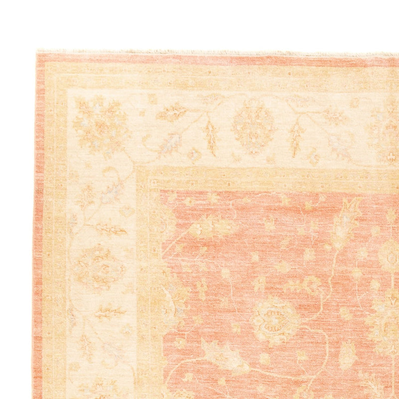 Ziegler Carpet - 347 x 258 cm - ljusröd