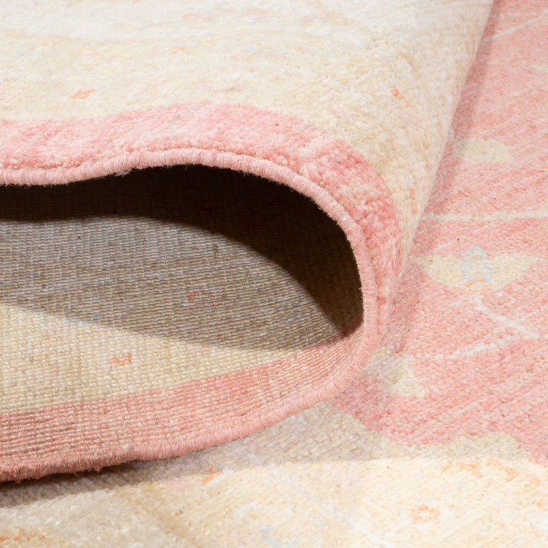 Ziegler Carpet - 347 x 258 cm - ljusröd