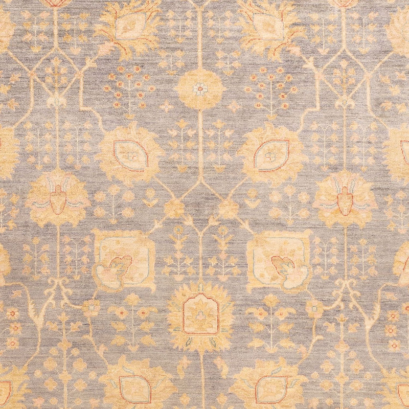 Ziegler Carpet - 343 x 257 cm - ljusblå