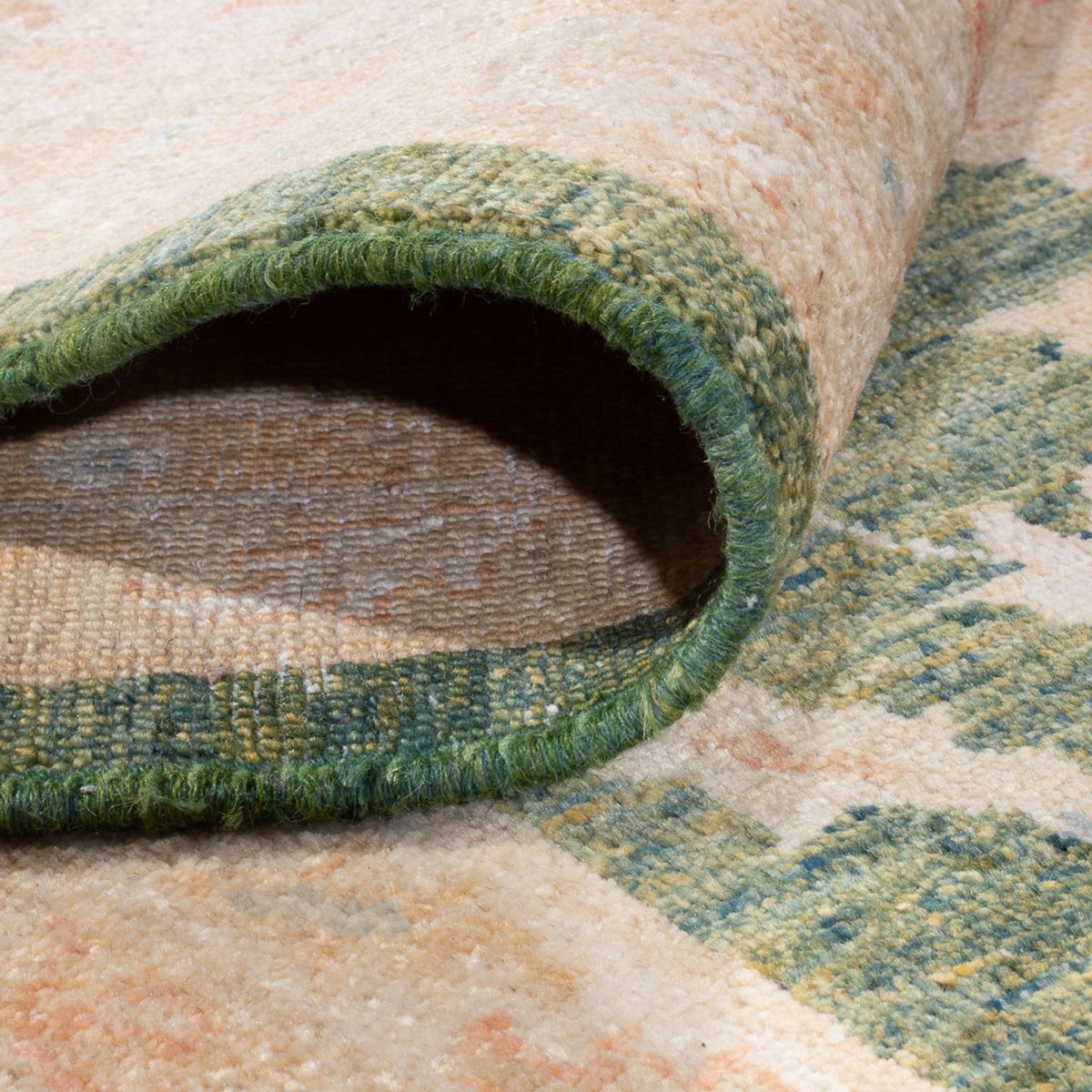 Ziegler Carpet - 346 x 258 cm - olivgrön