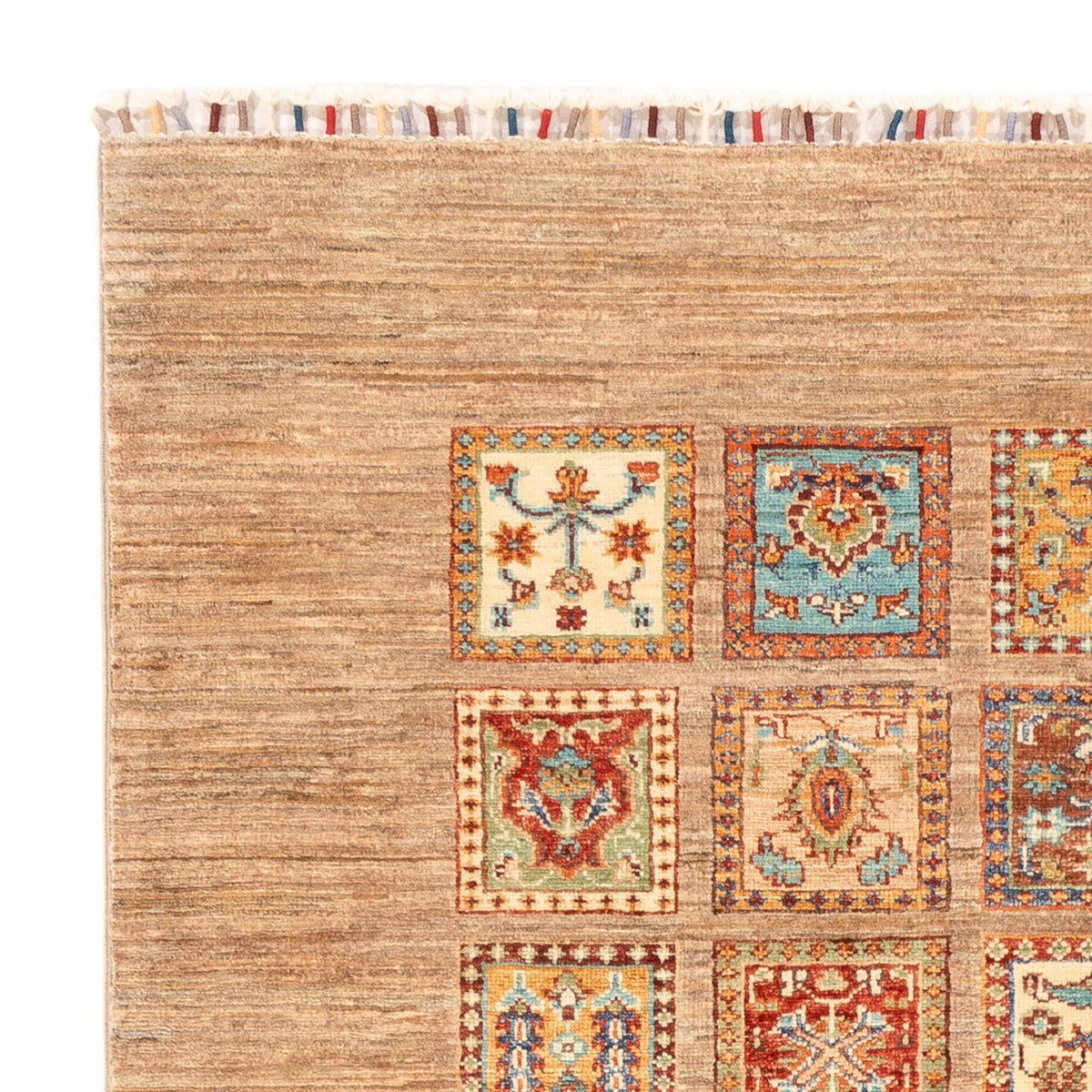 Bakhtiari Mattan 124x178cm - Oriental Carpet
