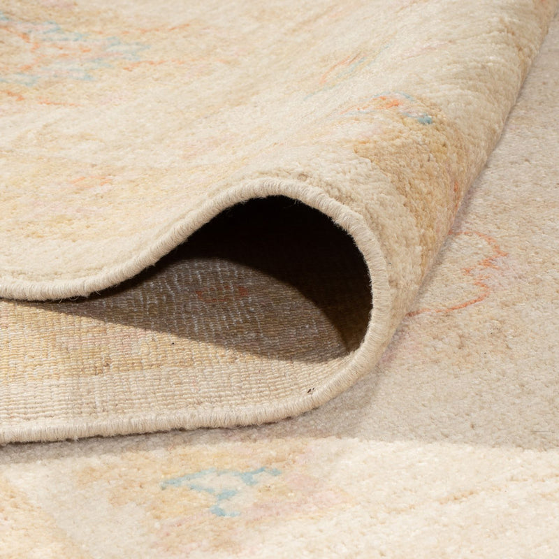 Ziegler Carpet - 382 x 304 cm - beige