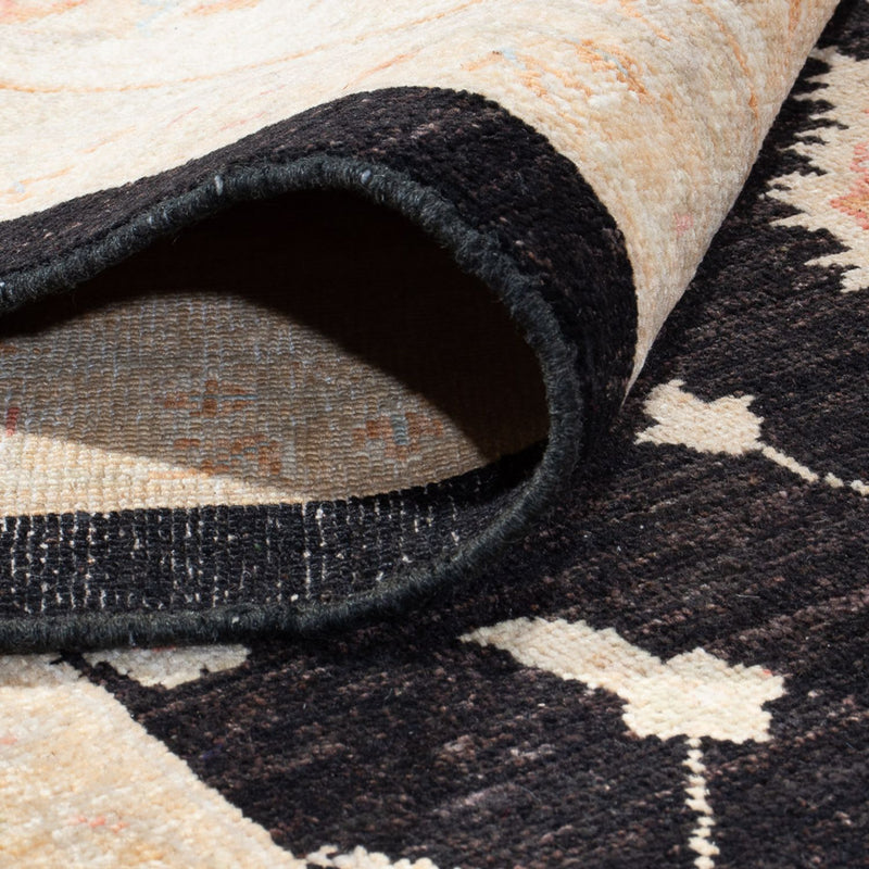 Ziegler Carpet - 392 x 299 cm - svart