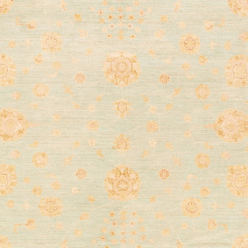 Ziegler Carpet - 367 x 276 cm - ljusblå