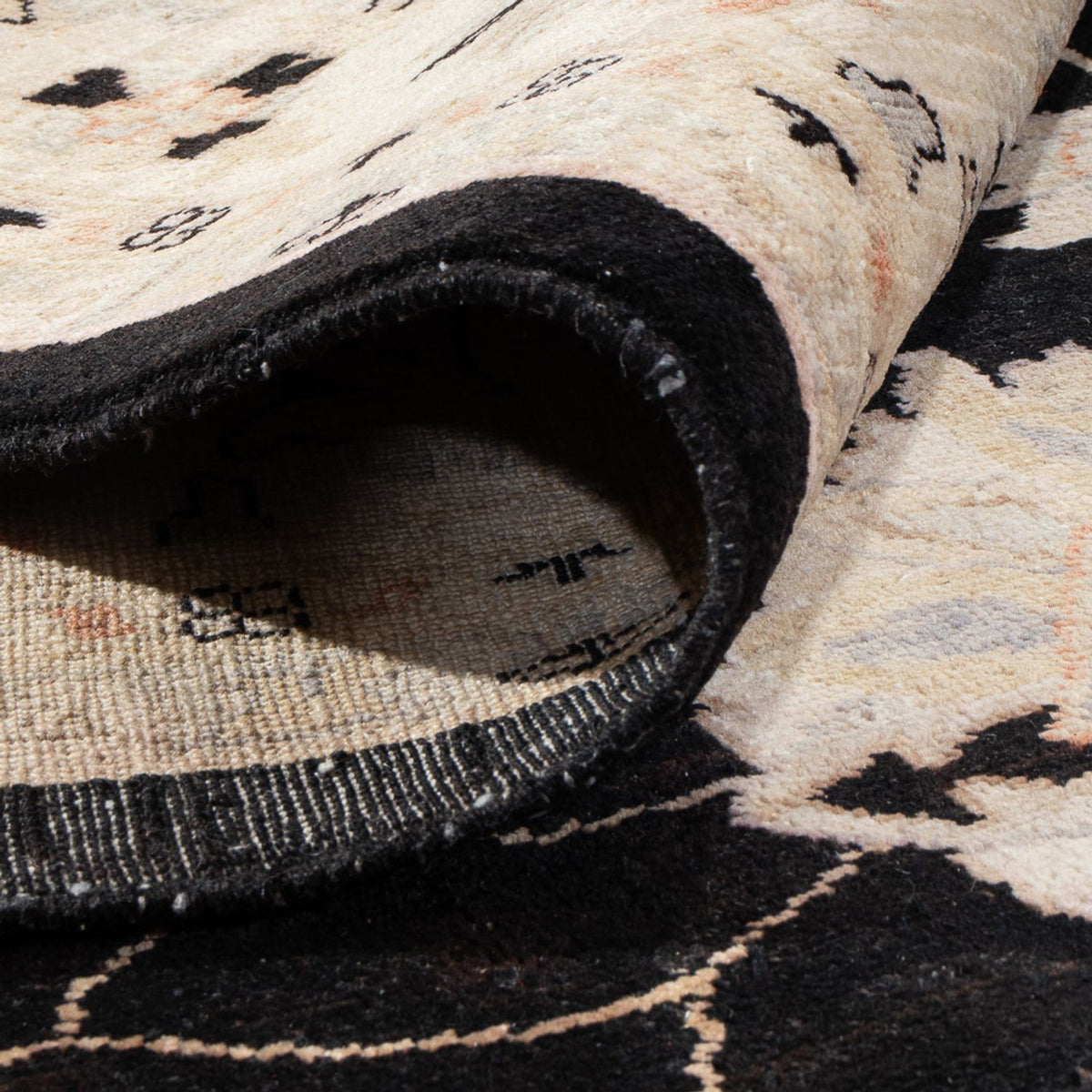 Ziegler Carpet - 360 x 276 cm - svart