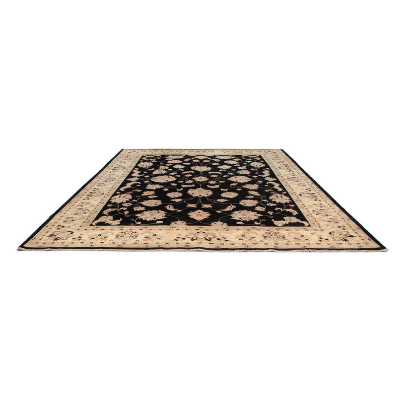 Ziegler Carpet - 360 x 276 cm - svart