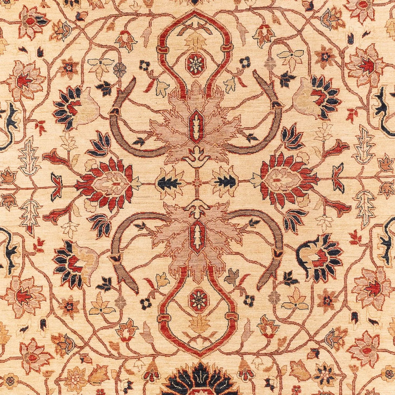 Ziegler Carpet - 365 x 276 cm - beige