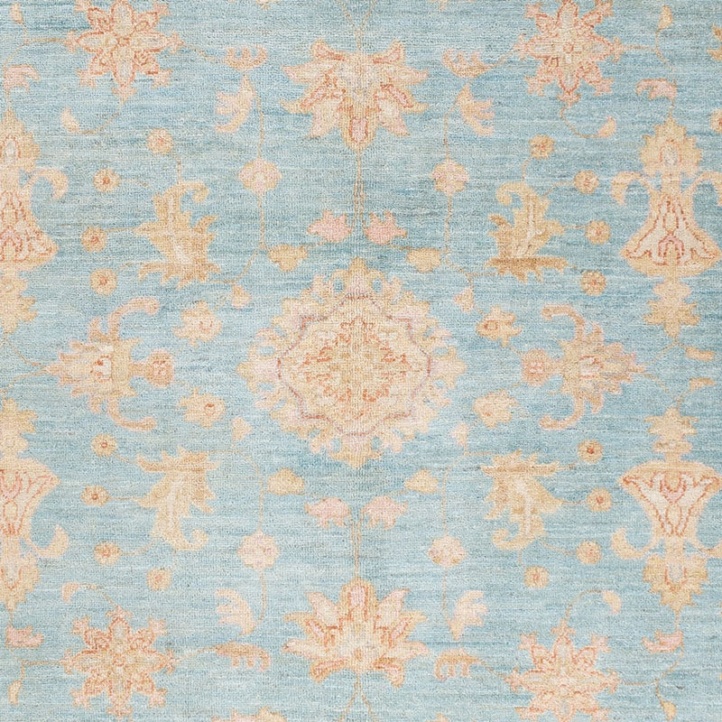 Ziegler Carpet - 235 x 177 cm - ljusblå