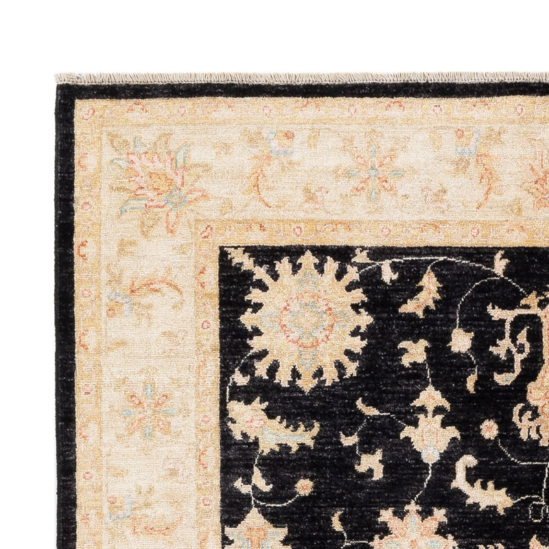 Ziegler Carpet - 242 x 168 cm - svart