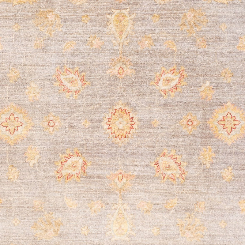 Ziegler Carpet - Ariana - 241 x 169 cm - syren