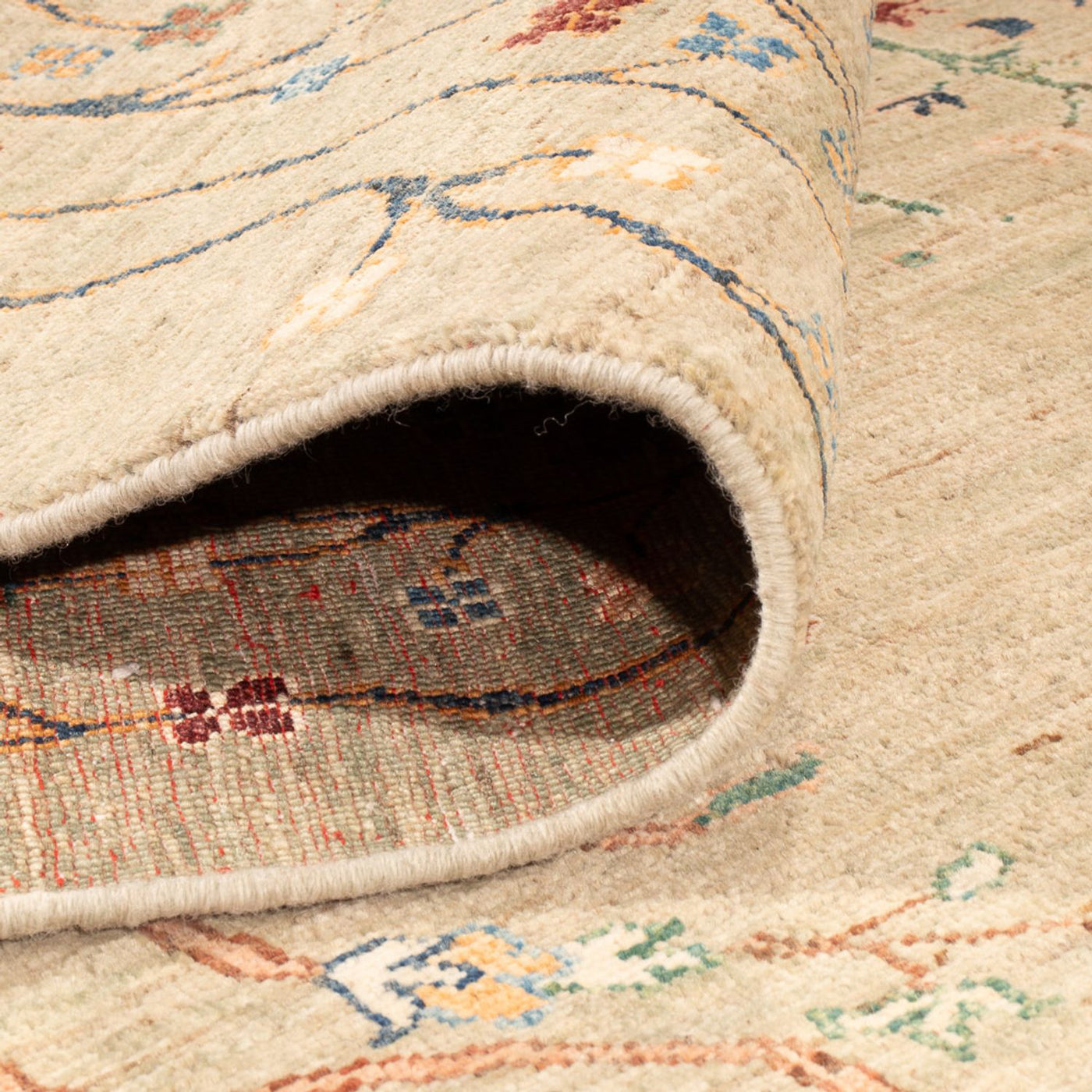 Ariana Mattan 294x242cm - Oriental Carpet