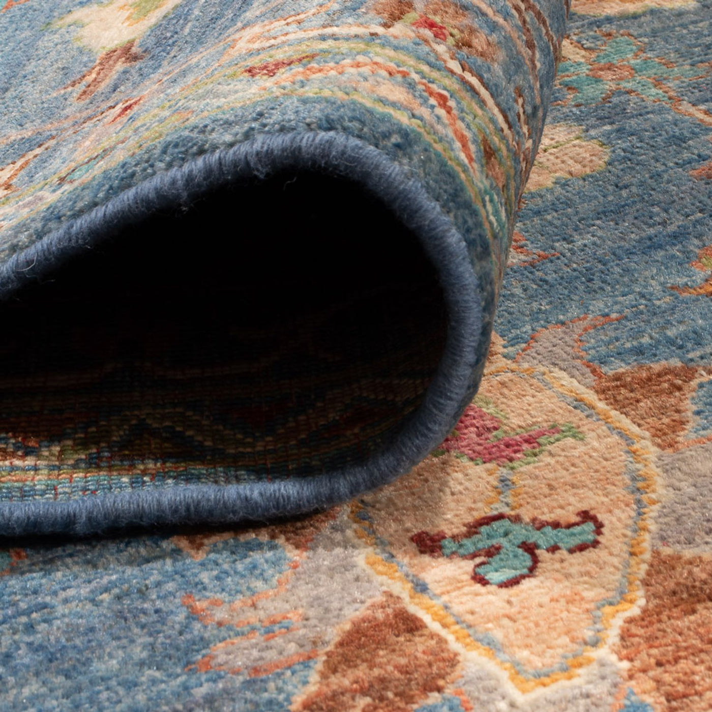 Ariana Mattan 301x250cm - Oriental Carpet