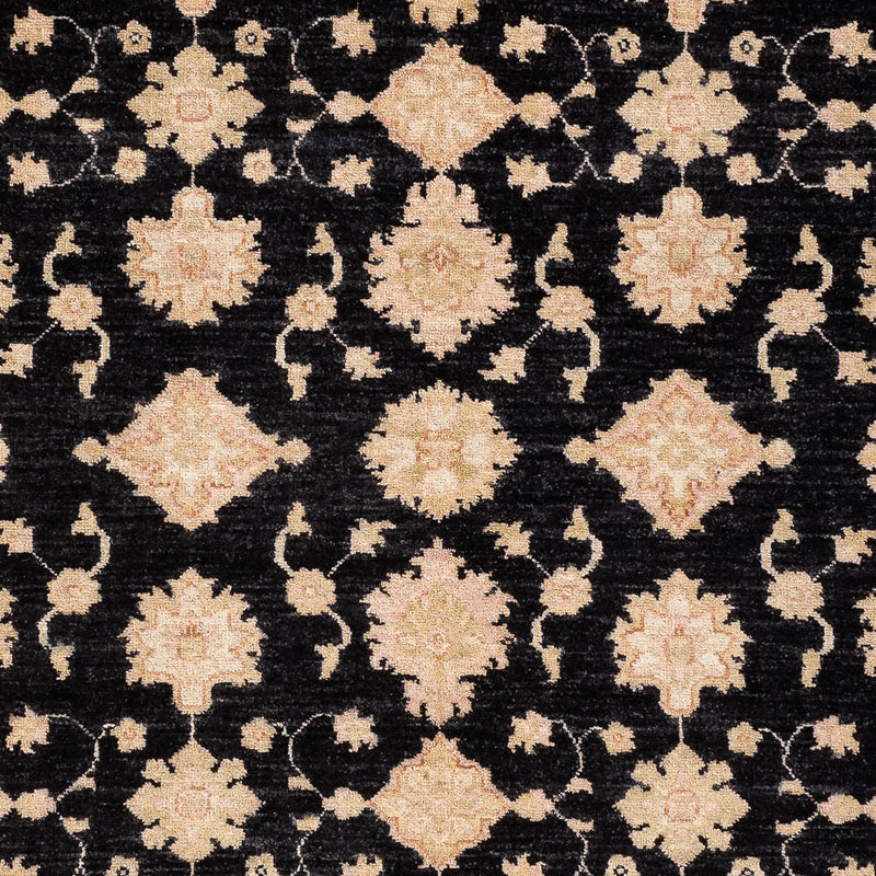 Ziegler Carpet - 198 x 155 cm - svart